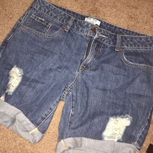 Forever 21 distresses Bermuda shorts